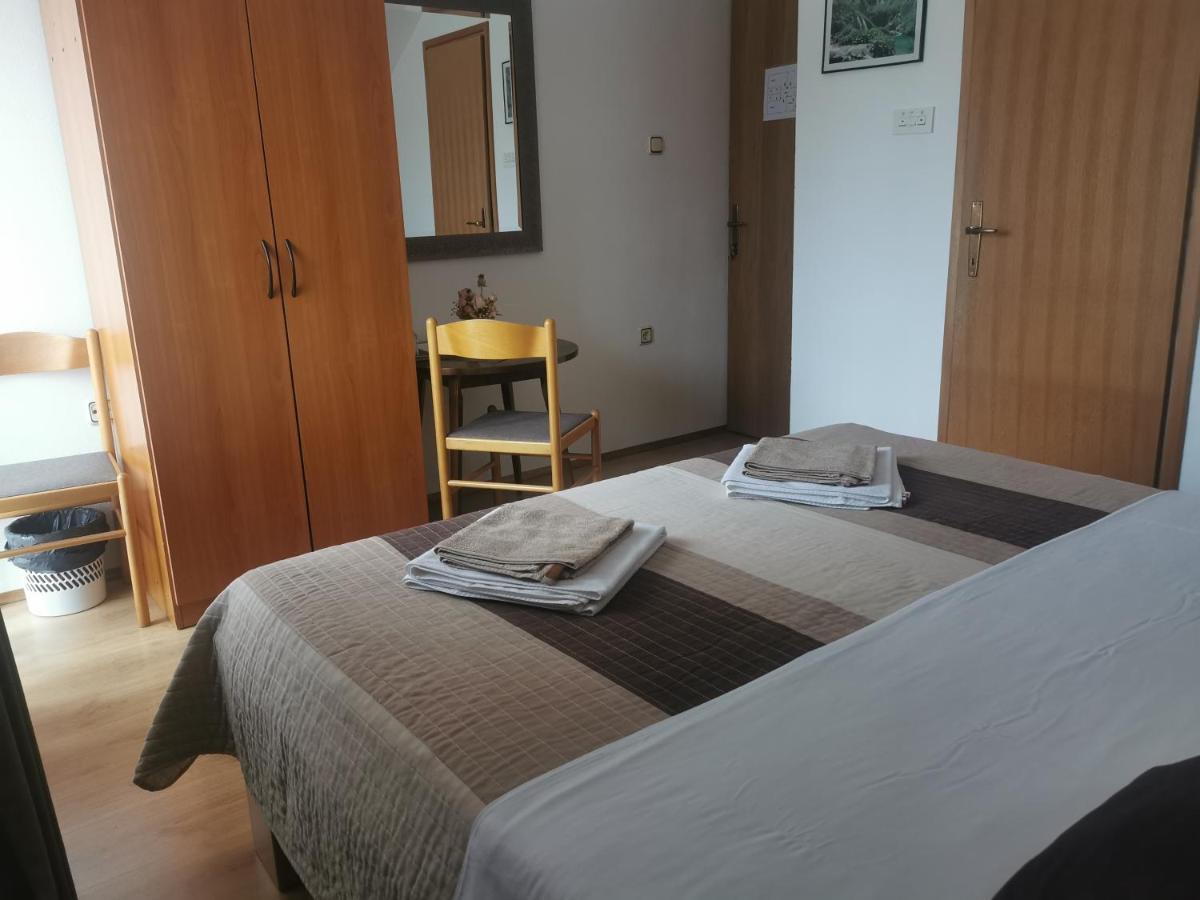 Affittacamere House Zlatko Seliste Dreznicko Esterno foto
